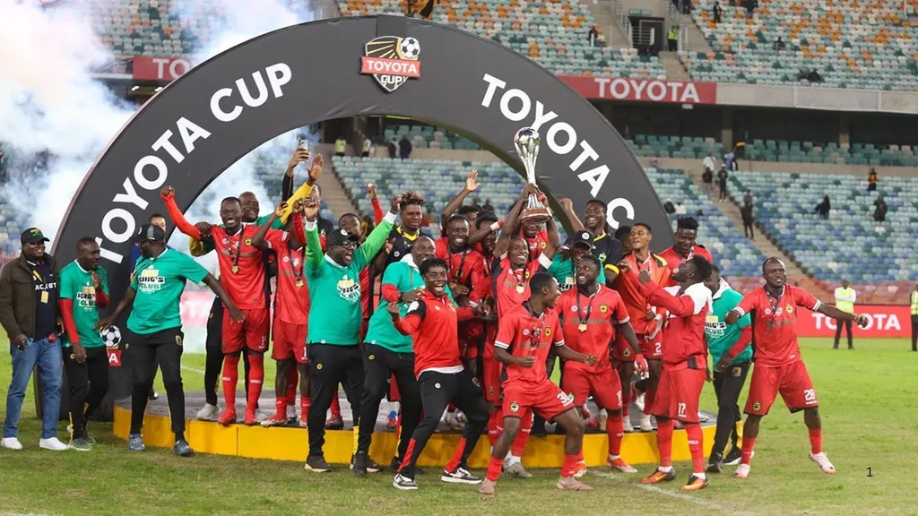 Asante Kotoko celebrate Toyota Cup victory over Kaizer Chiefs. Photo &ndash; Asante Kotoko