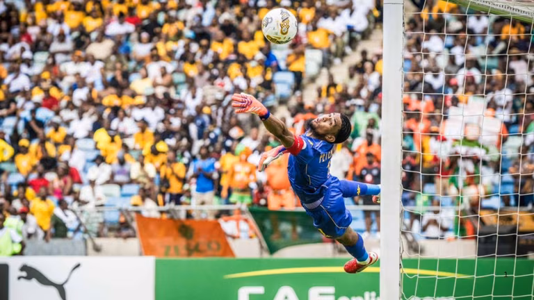 Kaizer Chiefs Petersen & Links&rsquo; World Cup snubs, what is Benni McCarthy saying?