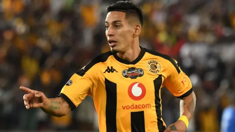 Gaston Sirino’s beauty delivers third straight PSL win for table-topping Kaizer Chiefs