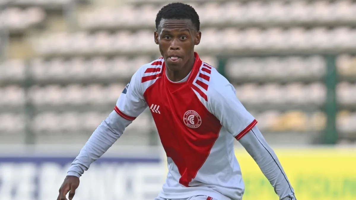 Kaizer Chiefs Transfer News: Amakhosi to sign Velebayi FOR FREE?!