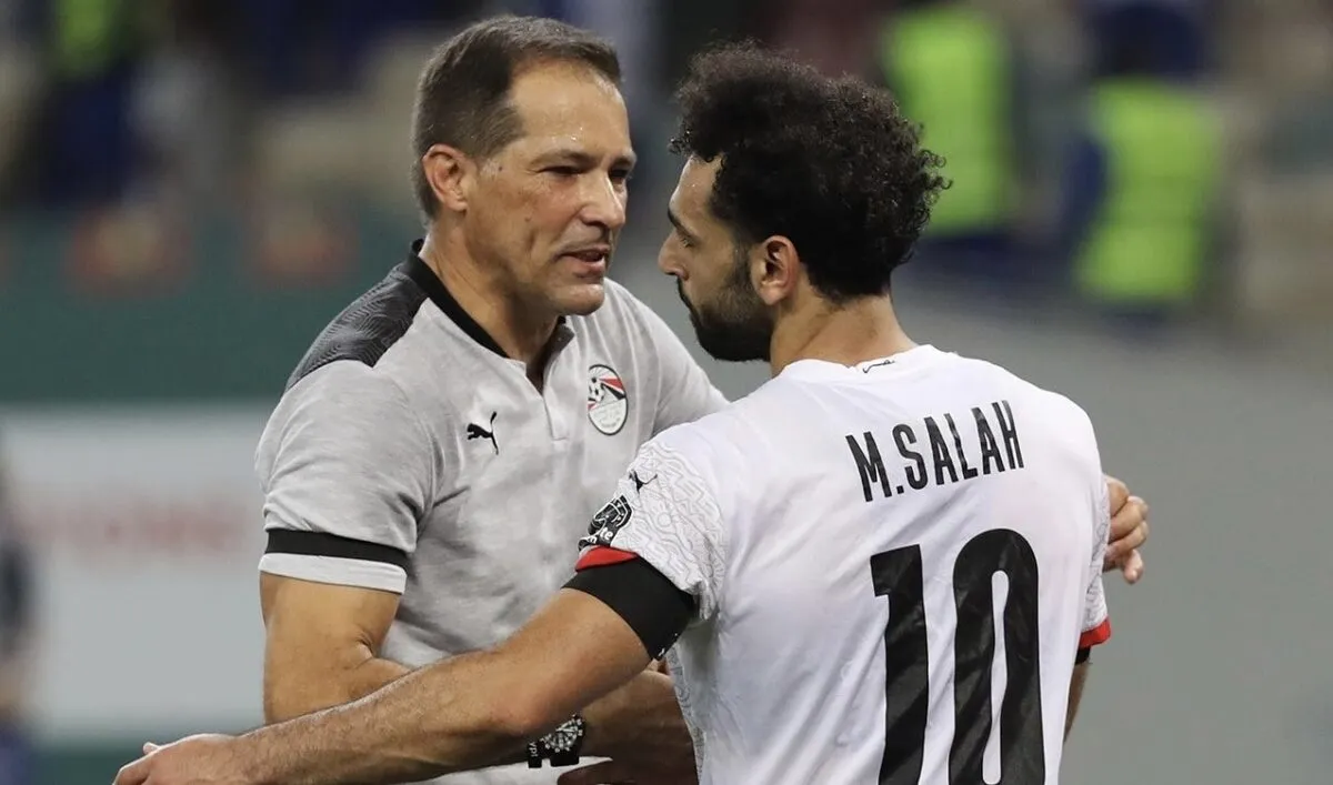 Roger De Sa on how Mo Salah wants to be coached: &lsquo;I still get their phone calls&rsquo;