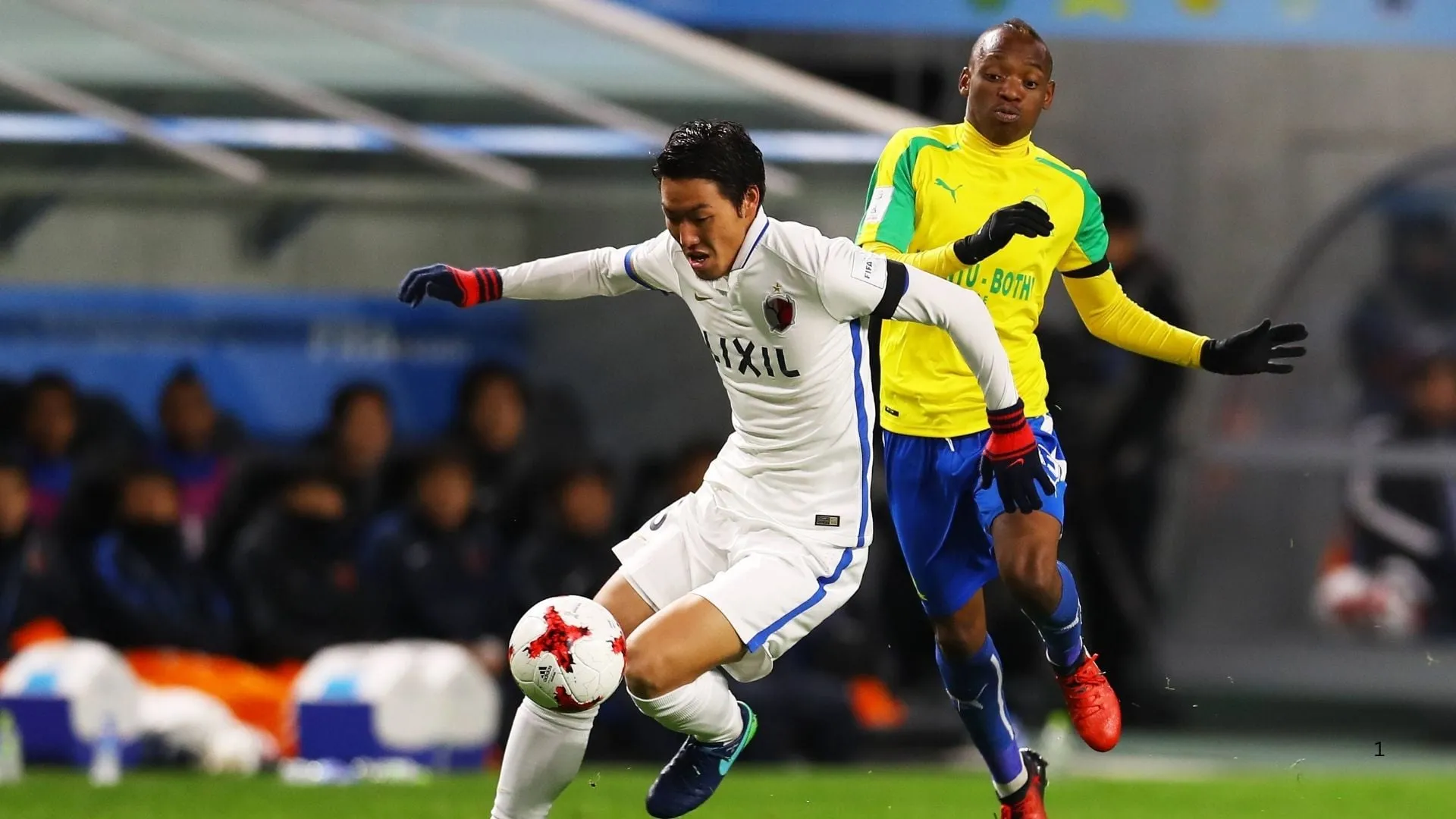 Khama Billiat in action for Mamelodi Sundowns at the 2016 FIFA Club World Cup.