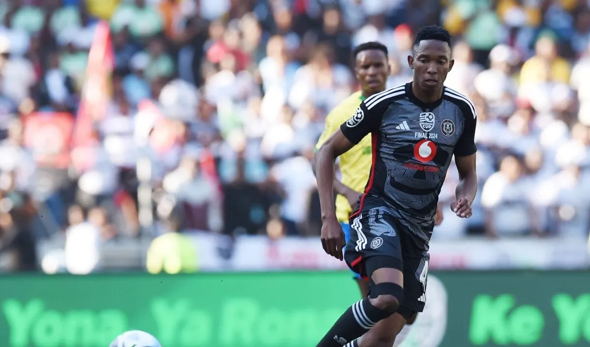 &lsquo;I&rsquo;ve given him advice&rsquo;: Mbatha on how he&rsquo;s helping new signing adapt at Pirates