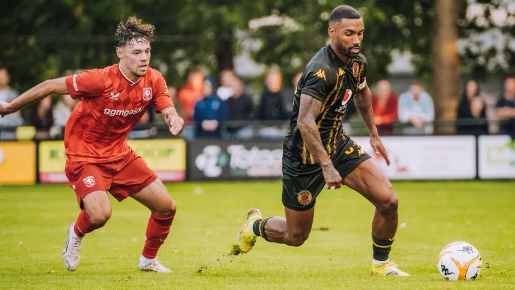 Kaizer Chiefs defender Miguel Inacio controls the ball during a match with FC Twente. Photo Kaizer Chiefs