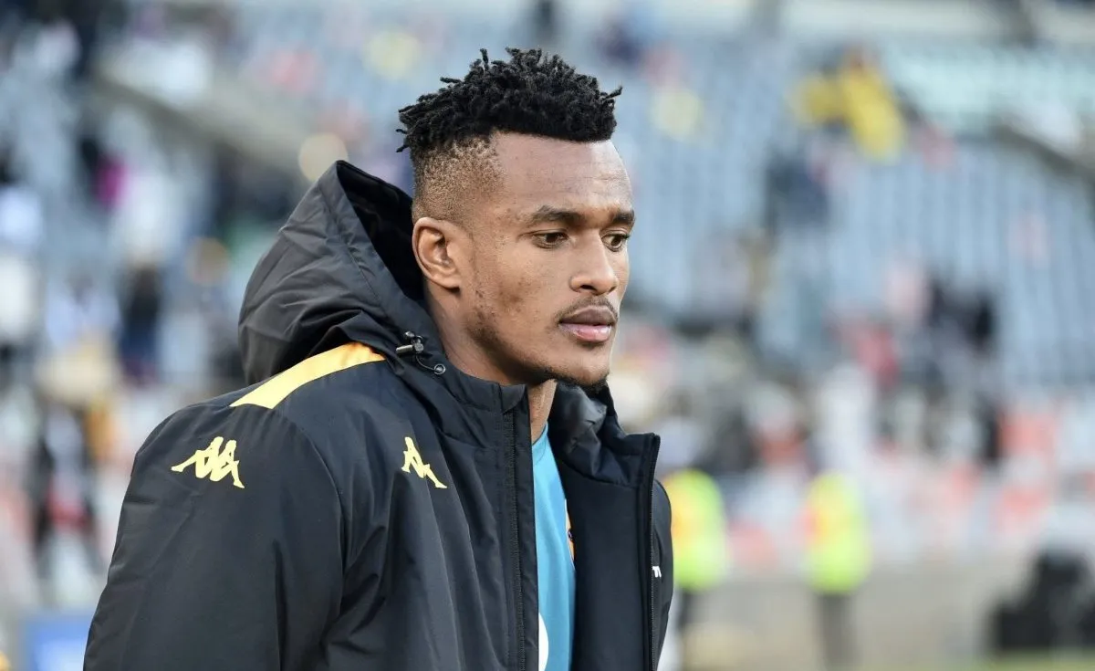 &lsquo;The fans made him crack!&rsquo; &ndash; Retired goalkeeper on Fiacre Ntwari at Chiefs