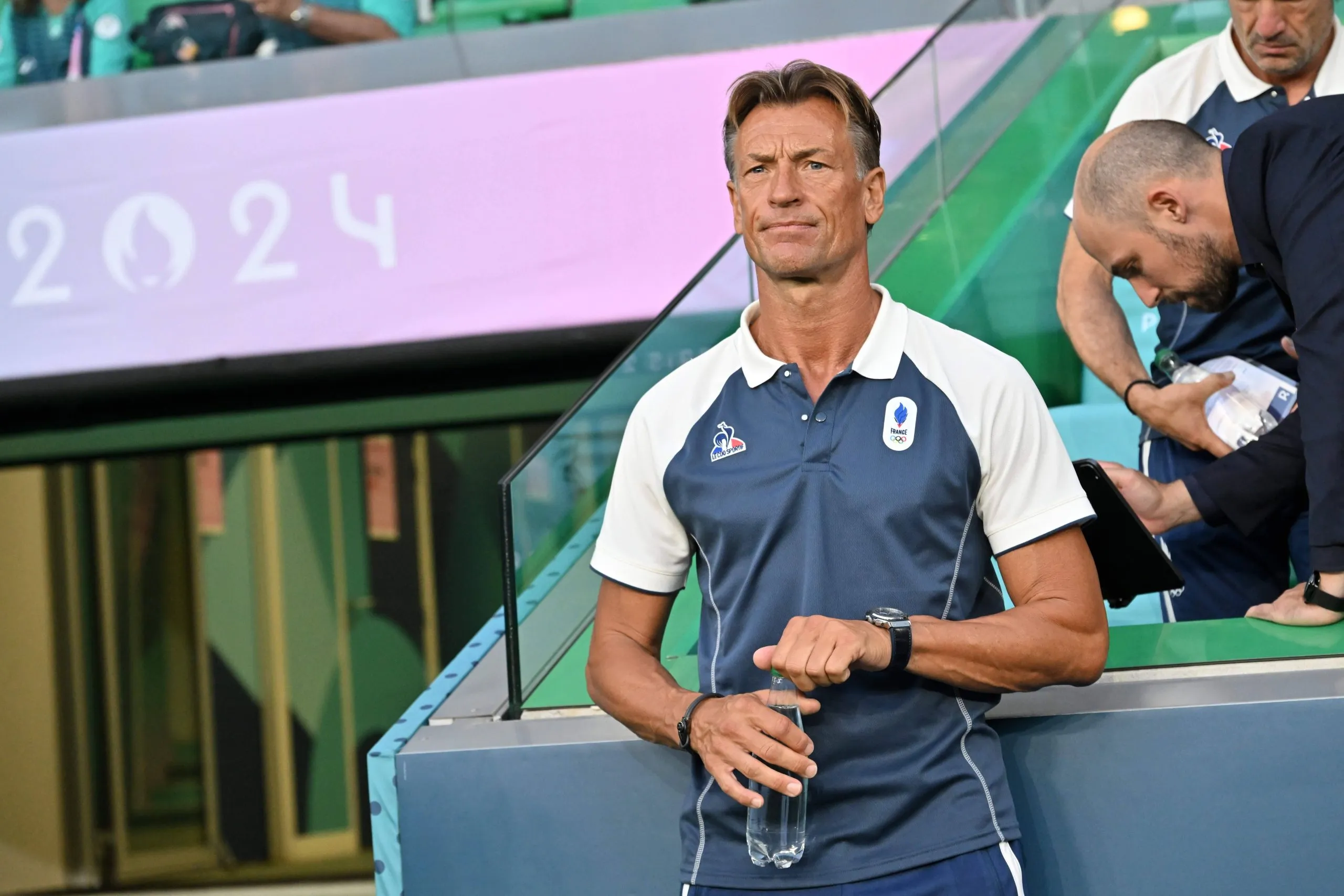 Who Will Replace Hugo Broos? Seven Coaches SAFA Could Consider for Bafana Bafana