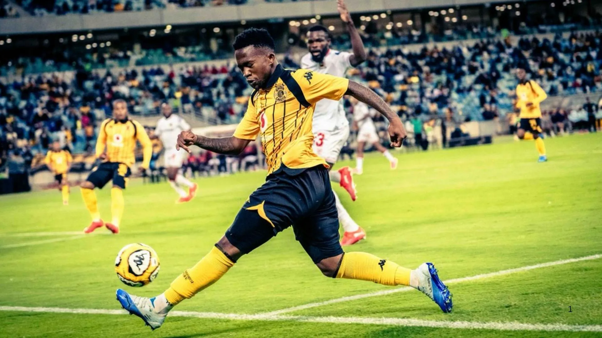 Mduduzi Shabalala of Kaizer Chiefs playing against Red Arrows.
