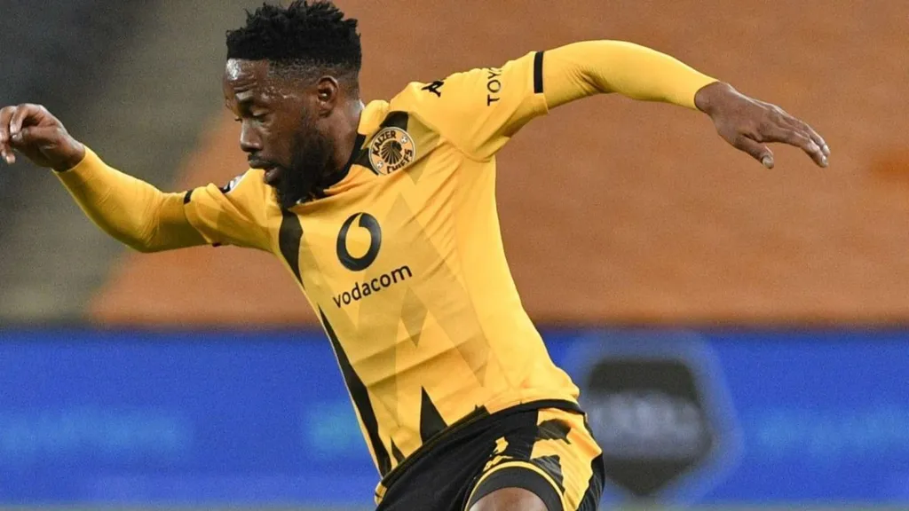 Mduduzi Mdantsane at Kaizer Chiefs.