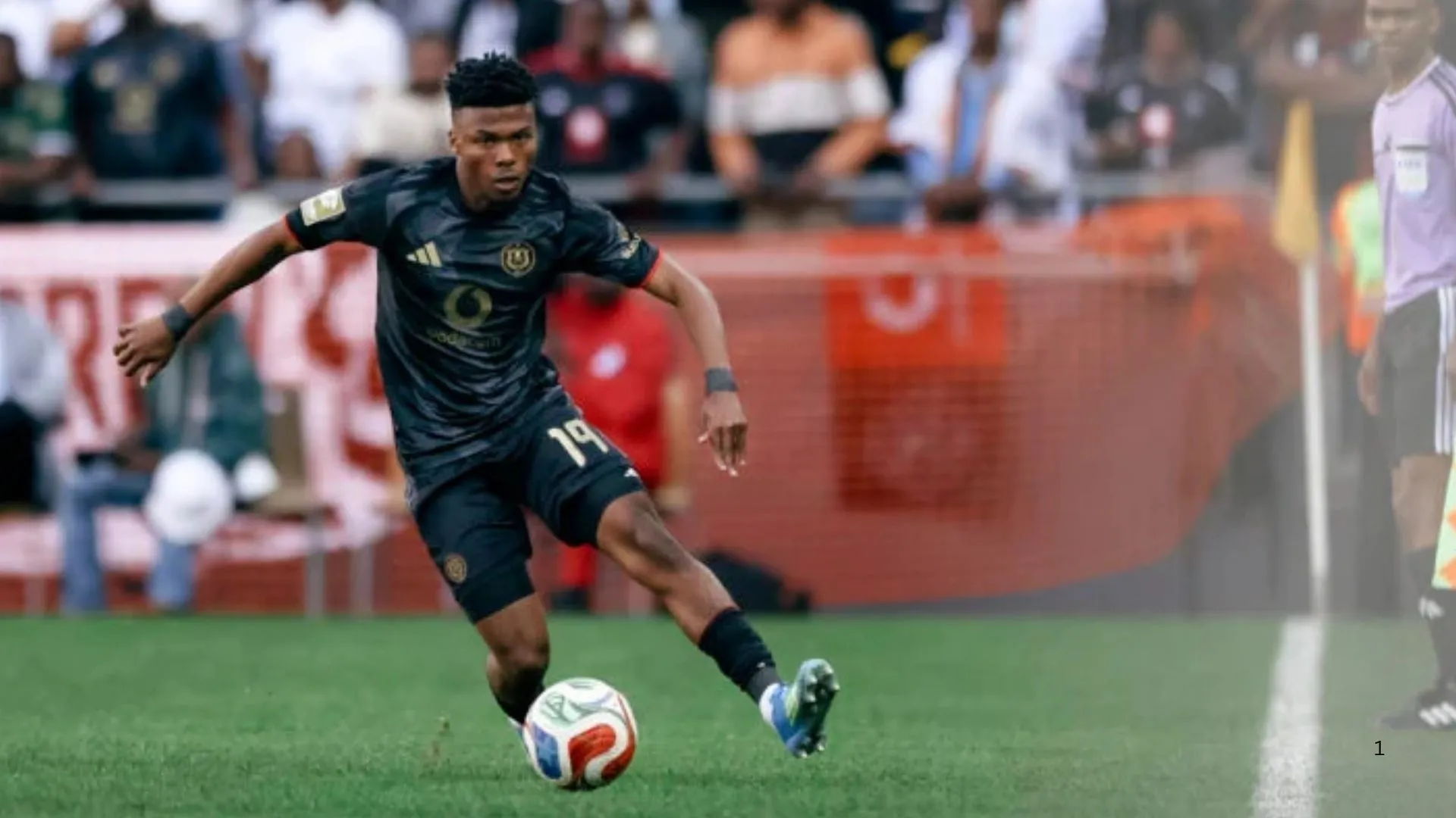 Neo Rapoo of Orlando Pirates.