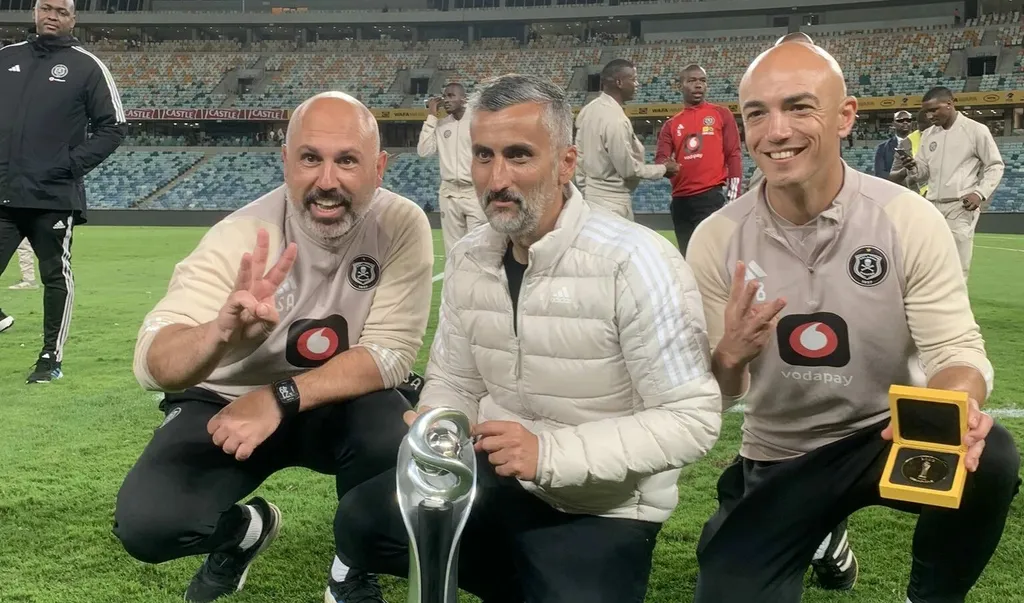 Jose Riveiro and his technical team