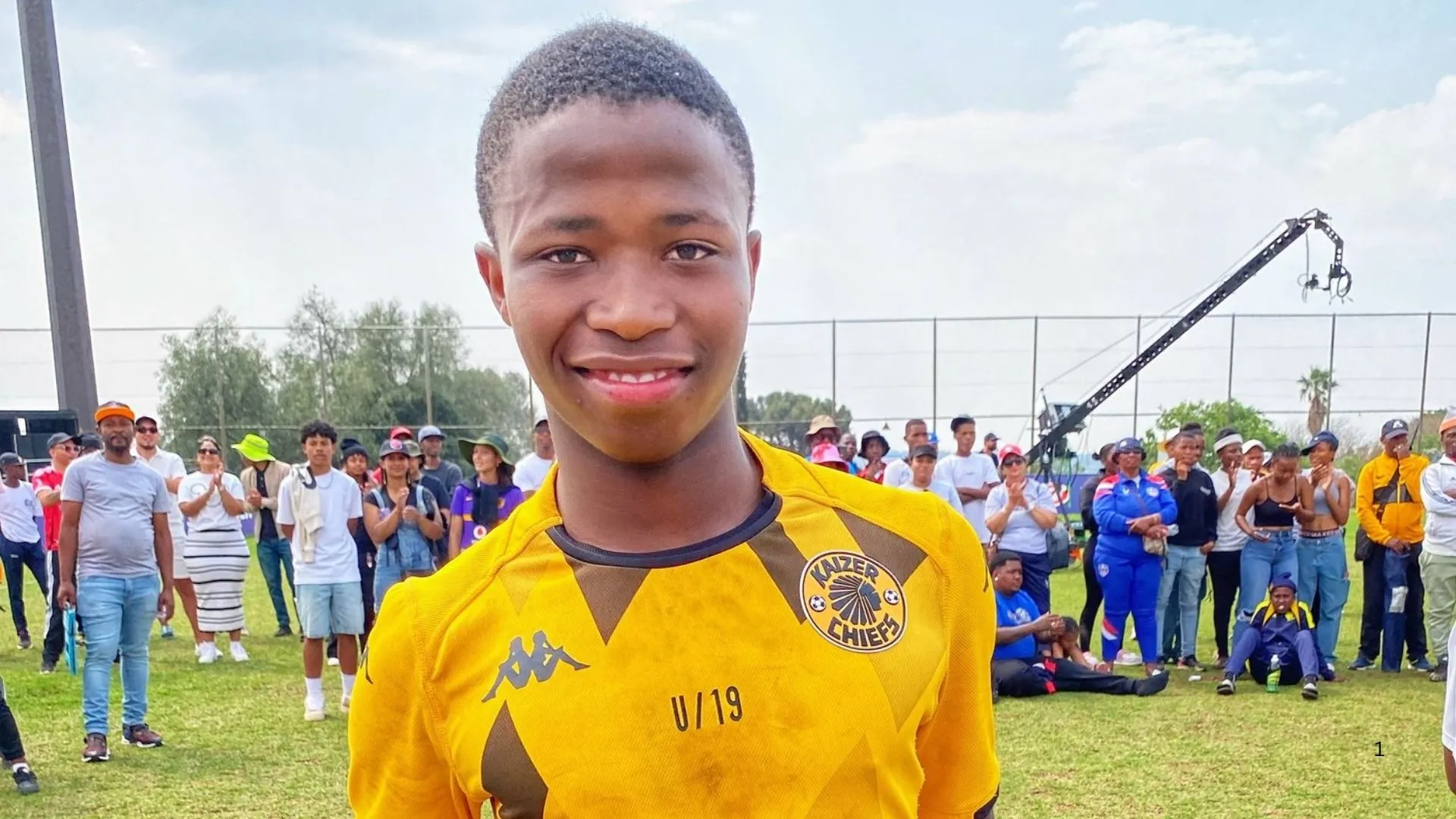Neo Bohloko has signed a three-year contract at Kaizer Chiefs.