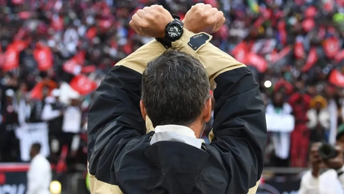No more PSL for outgoing Pirates coach Riveiro! &lsquo;I am a Buccaneer&rsquo;