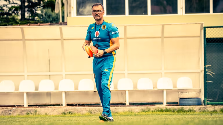 Fernando da Cruz given Kaizer Chiefs warning &ndash; &lsquo;Don&rsquo;t come here to build&rsquo;