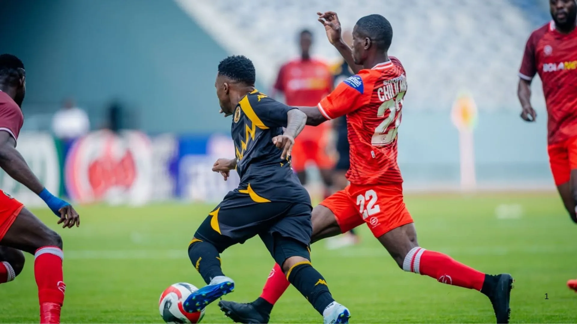 Mduduzi Shabalala of Kaizer Chiefs in action against Red Arrows.