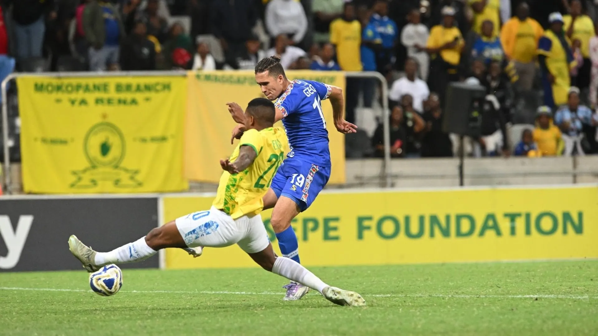 &lsquo;Mamelodi Sundowns winning PSL was never meant to be! It is going to be a rough year; Arsenal & Orlando Pirates crowned&rsquo;