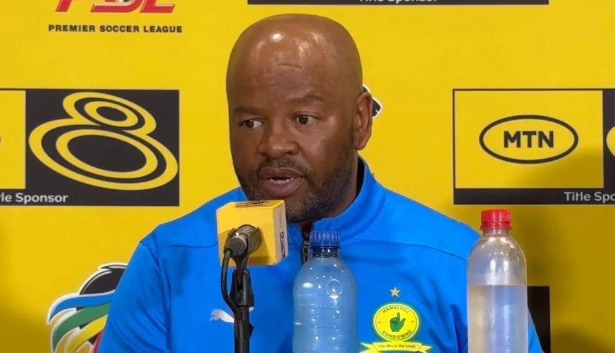 Manqoba Mngqithi issues apology to Mamelodi Sundowns after MTN8 exit