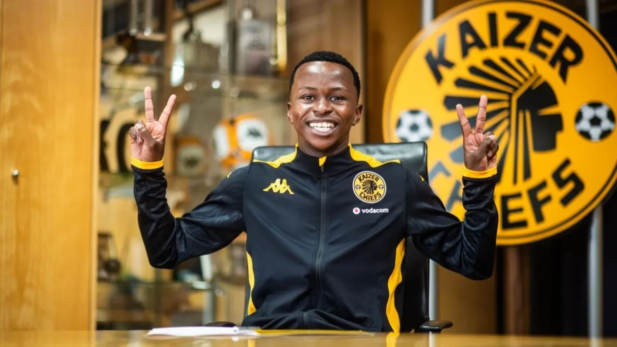 Kaizer Chiefs Transfers: Amakhosi confirm signing of exciting midfielder