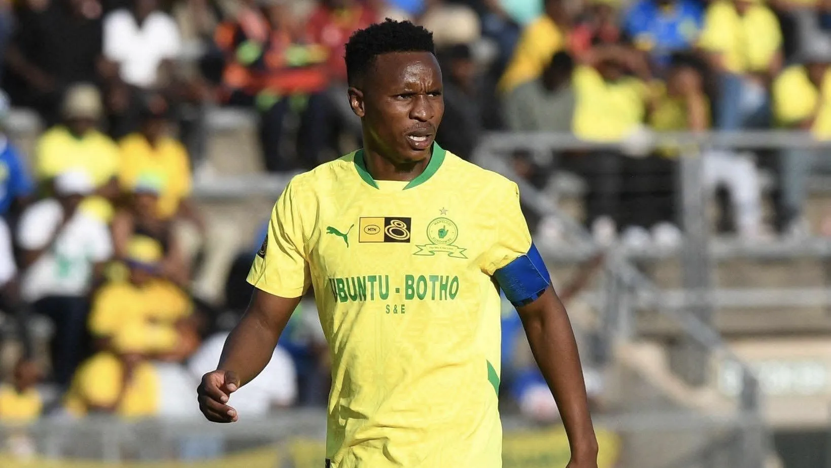 Sundowns coach Cardoso gives update on Themba Zwane’s injury