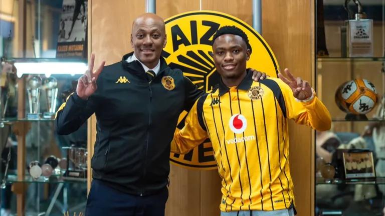 Langelihle Phili fulfills family&rsquo;s wish with Kaizer Chiefs signing&nbsp;