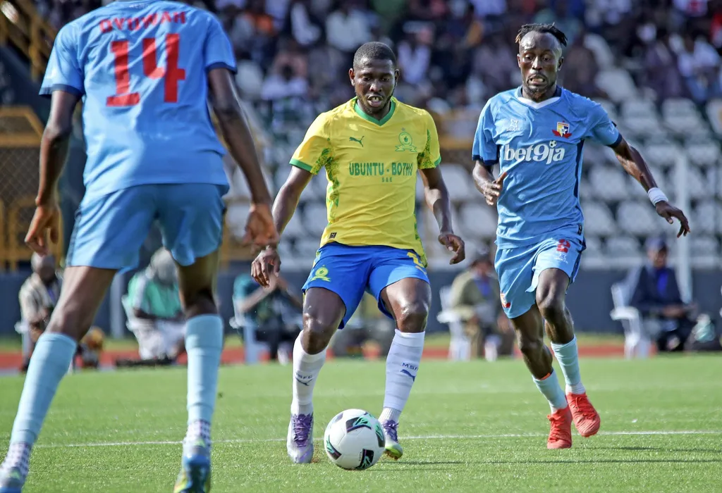 Aubrey Modiba against Remo Stars