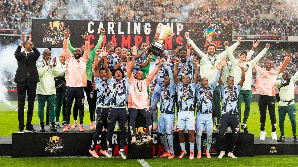 Orlando Pirates celebrate Carling Black Label Cup glory. Photo - Orlando Pirates