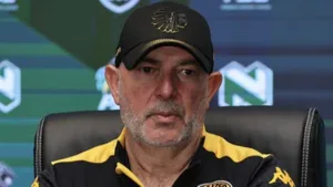 Pirates legend urges Motaungs to fire Nabi despite winning the Nedbank Cup 