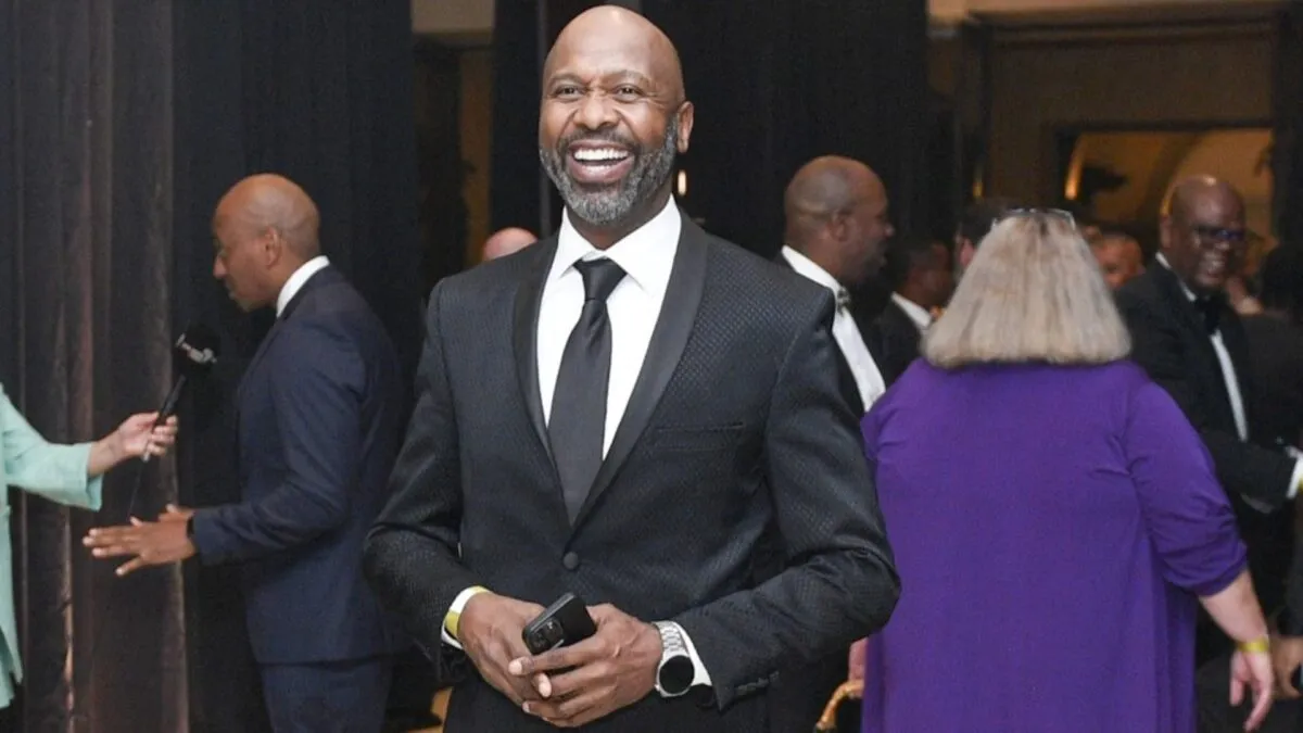 ‘I was so embarrassed’ – Man United legend discloses awkward moment with Lucas Radebe