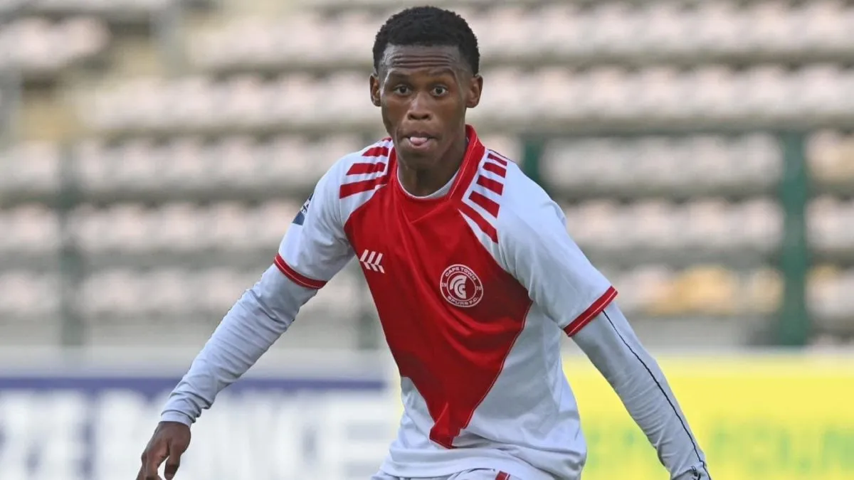 Kaizer Chiefs Transfer News: Amakhosi to sign Velebayi FOR FREE?!