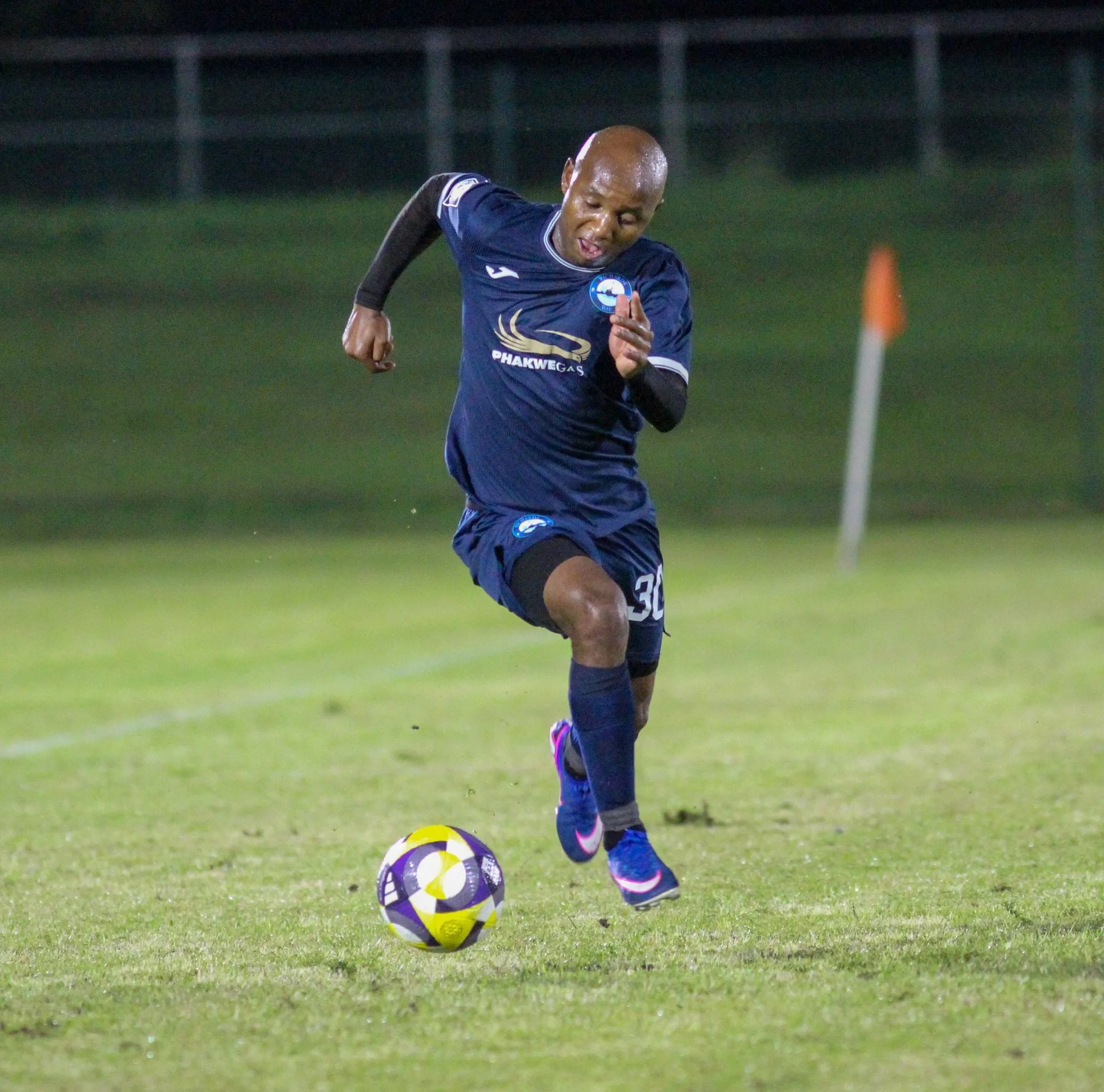 Sanele Barnes of Richards Bay in action