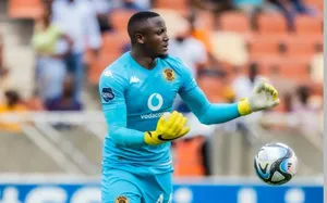 Ex-Chiefs coach on why Bvuma should be Chiefs’ number one