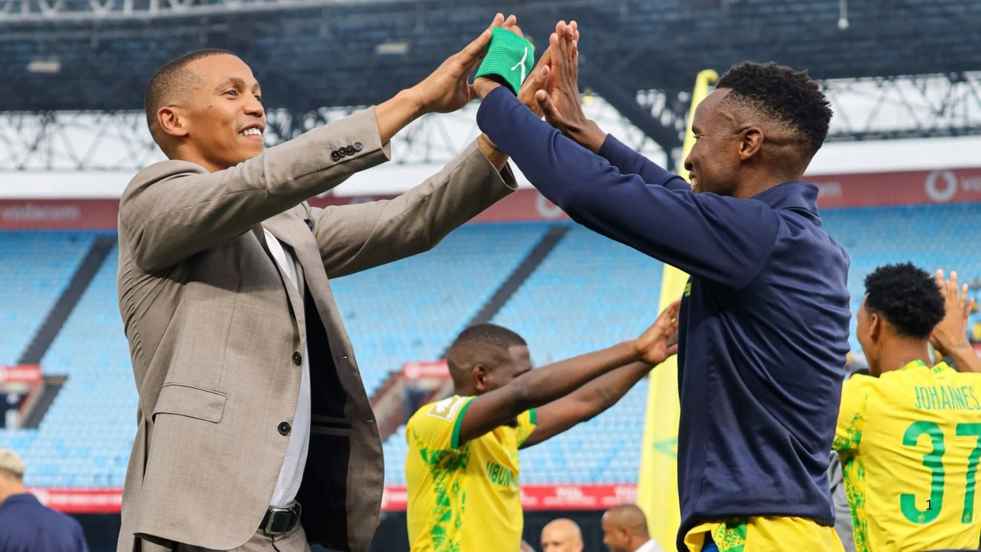 Mamelodi Sundowns chairman Tlhopie Motsepe left and Themba Zwane. Photo Mamelodi Sundowns