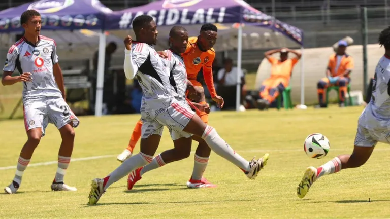 DStv Diski Challenge: Pirates and Sundowns emulate senior sides with tight title race