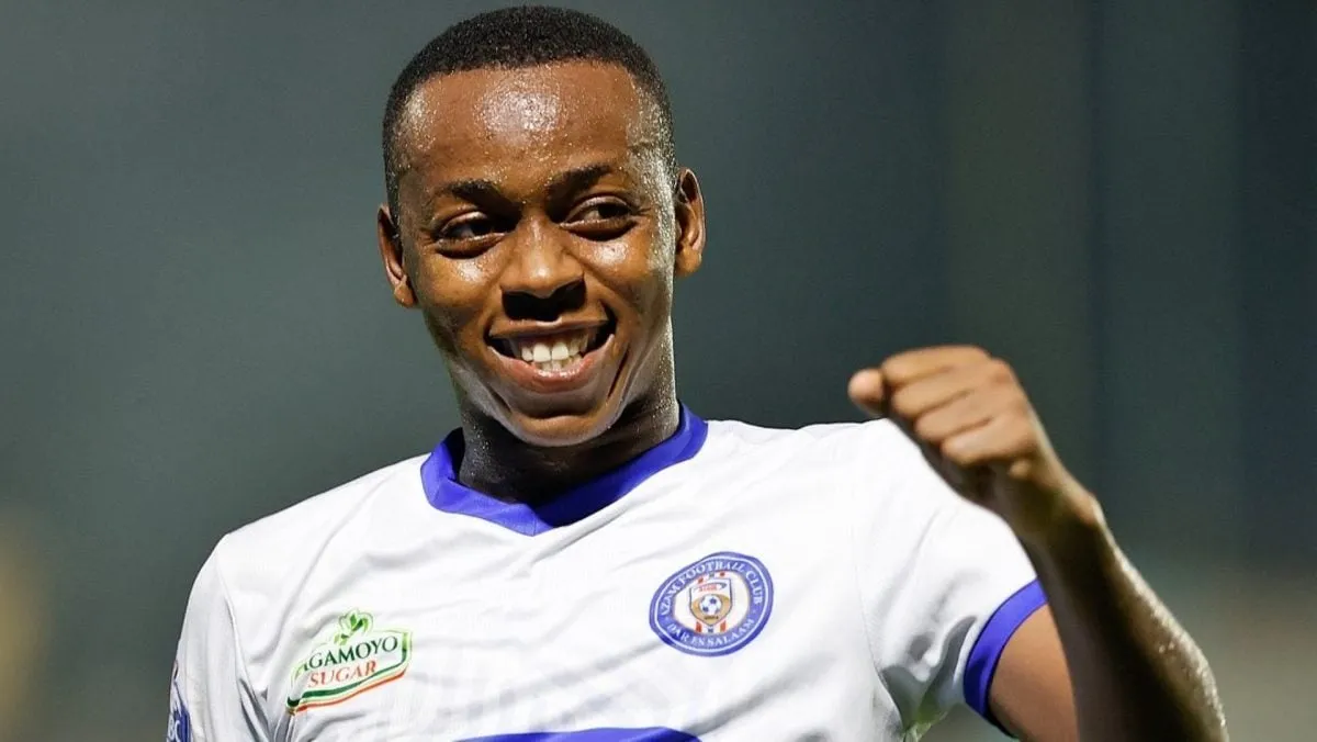 Kaizer Chiefs transfer boost? Key target Feisal Salum makes decision on his future