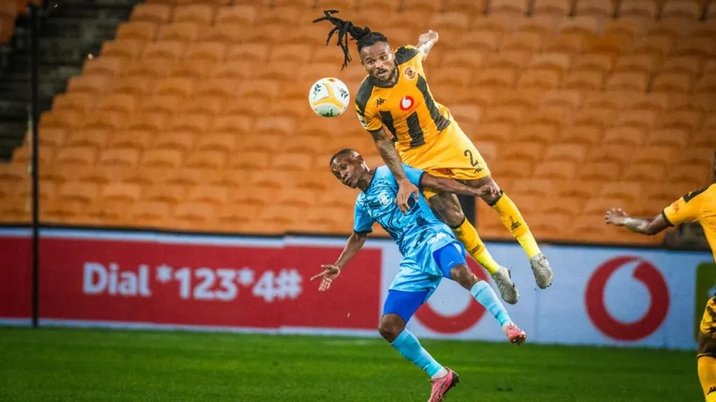 Edmilson Dove of kaizer Chiefs wins an aerial ball during a match against Magesi FC. Photo kaizer Chiefs