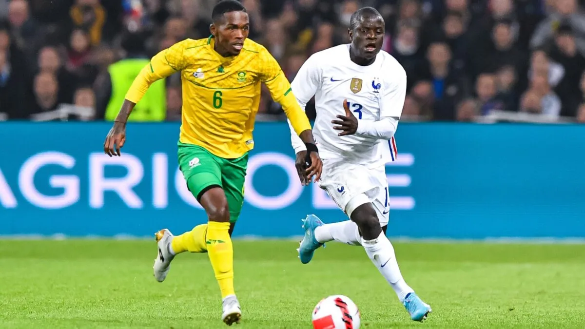 Orlando Pirates slammed for releasing experienced players but Kaizer Chiefs have been urged to take advantage