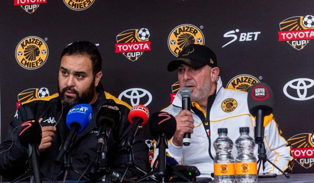 Nabi reacts Mbuthu's error leading to Yanga's goal, why he didn't take him off?