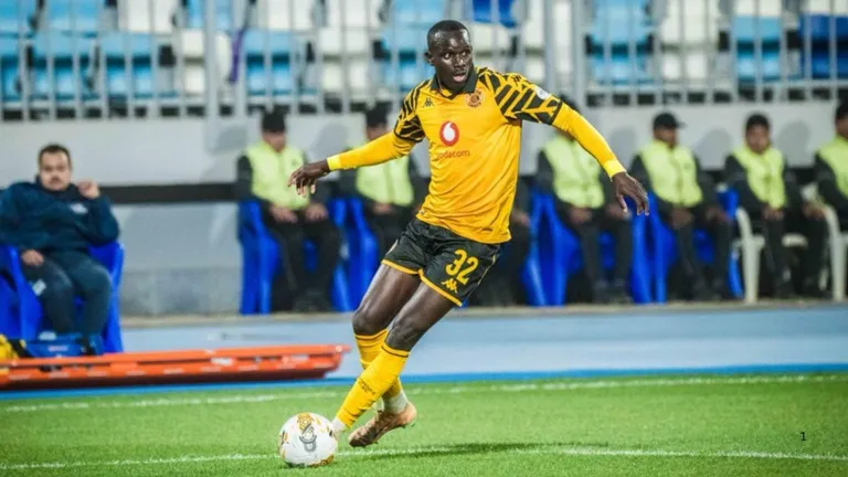 Kaizer Chiefs news today: Vilakazi chellenge, Mayo questions, Silva&rsquo;s milestone & more&hellip;