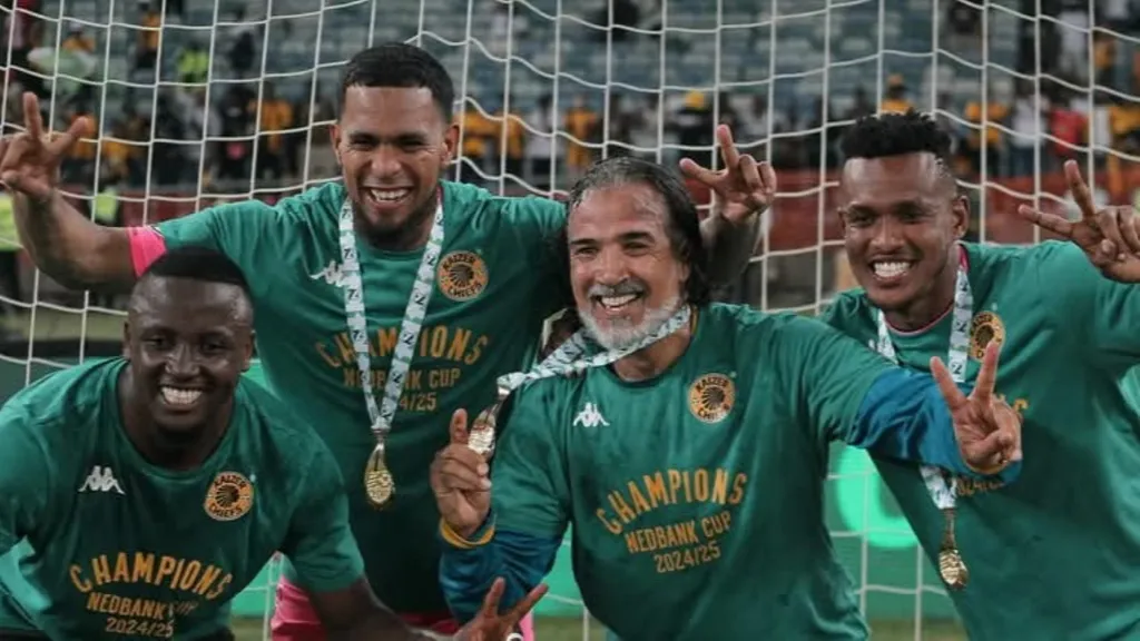 Fiacre Ntwari, Bruce Bvuma and Brandon Petersen, Kaizer Chiefs