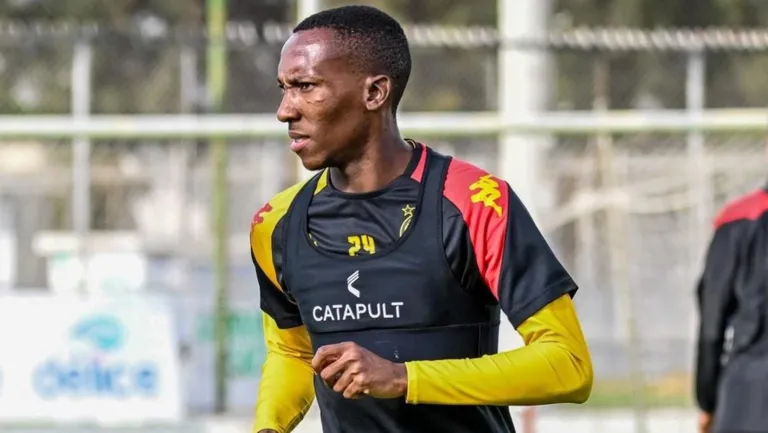 Elias Mokwana: Bafana Bafana forward close to joining Mohau Nkota in Saudi