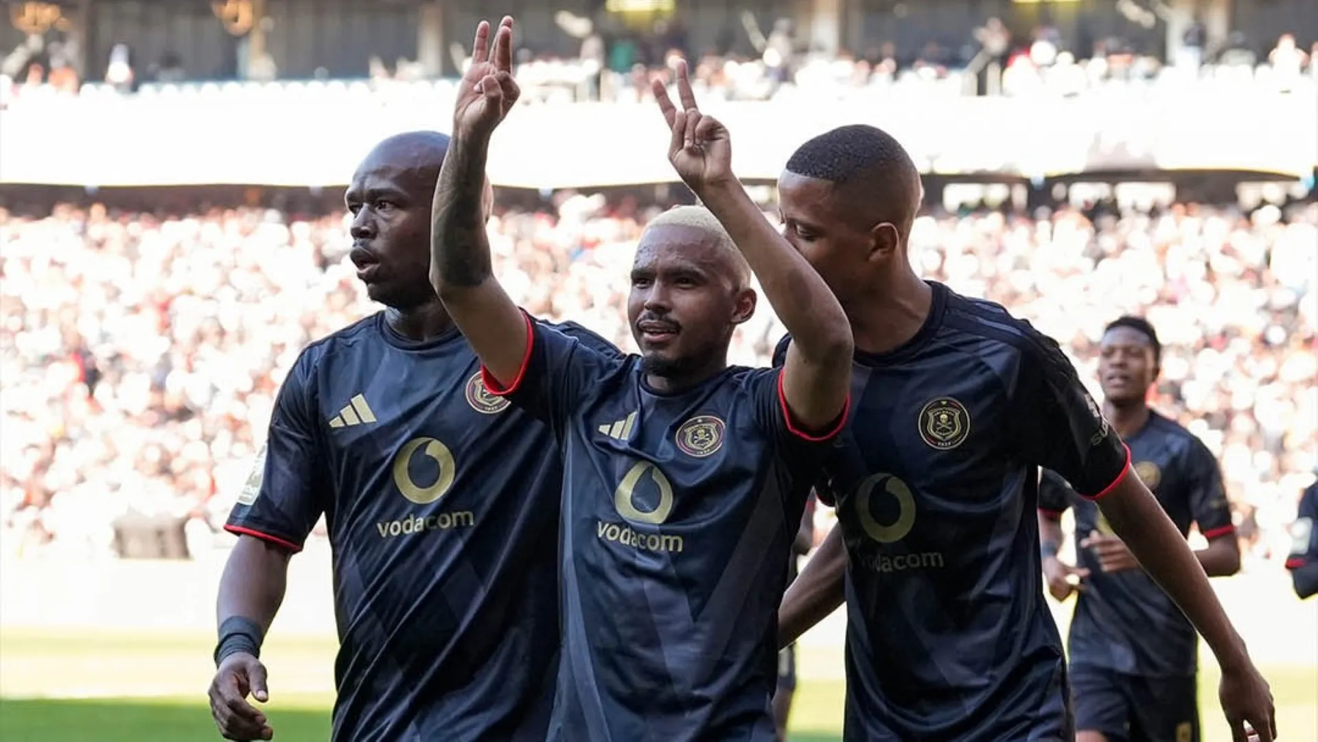 Appollis, Moremi hand Orlando Pirates a perfect start against Milford