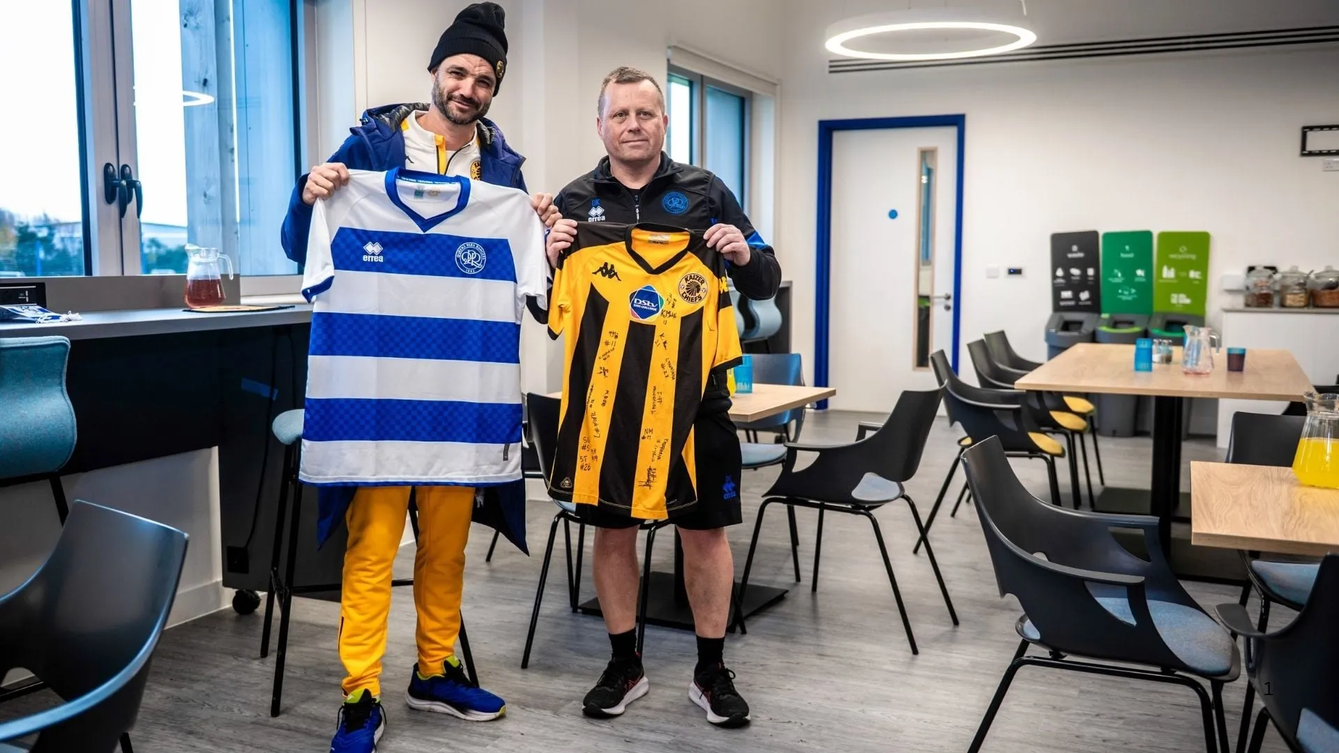 Kaizer Chiefs coach details how Amakhosi drowned Manchester United