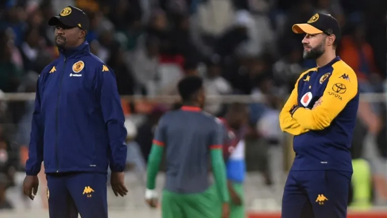 &lsquo;Kaizer Chiefs coaches Kaze & Ben Youssef are worst ever! But Mamelodi Sundowns can&rsquo;t win PSL; Officials are on Khoza&rsquo;s payroll&rsquo;