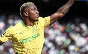 Reports from Brazil: Sundowns star Ribeiro ‘in talks’ with Brazilian giants, leaves Downs camp
