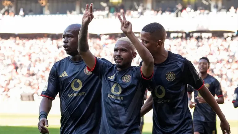 Appollis, Moremi hand Orlando Pirates a perfect start against Milford