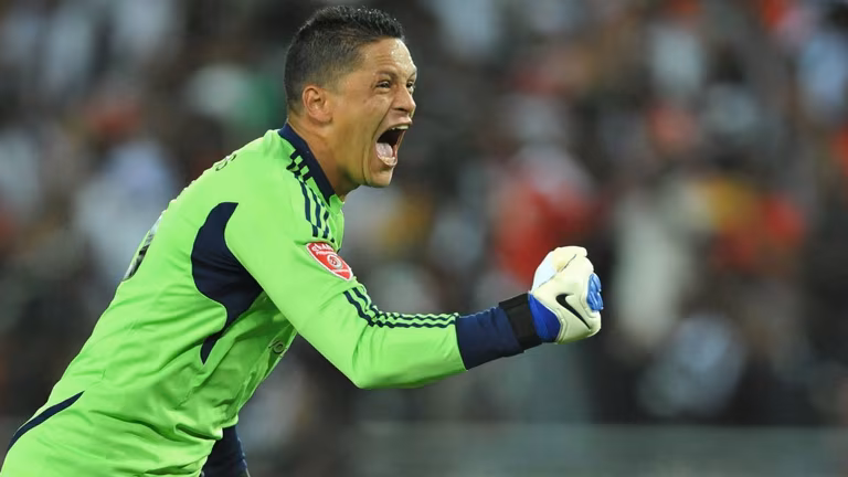 Orlando Pirates news today: Title race pressure, fan concerns and coaching ambitions emerge