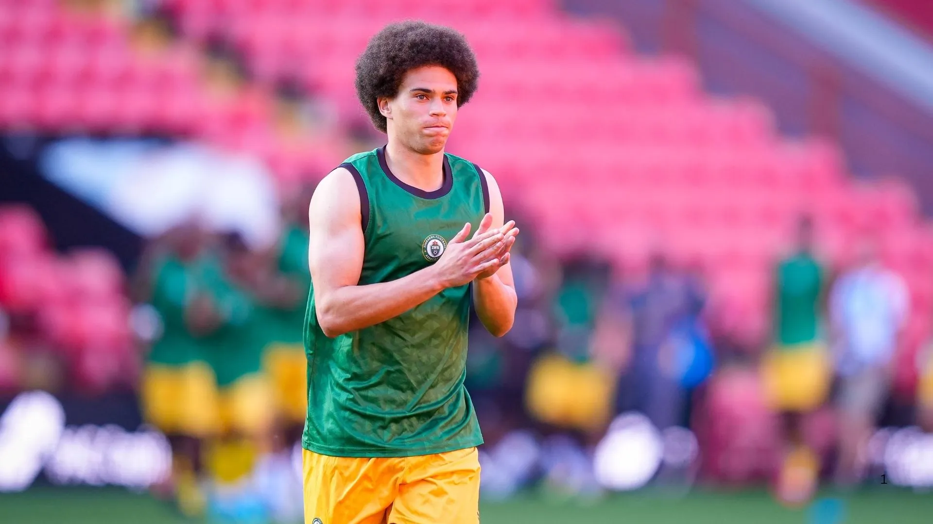 Kaizer Chiefs are close to signing Zimbabwean star Jonah Fabisch.