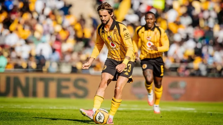 Kaizer Chiefs coach comes clean on why Da Silva and Chislett were missing