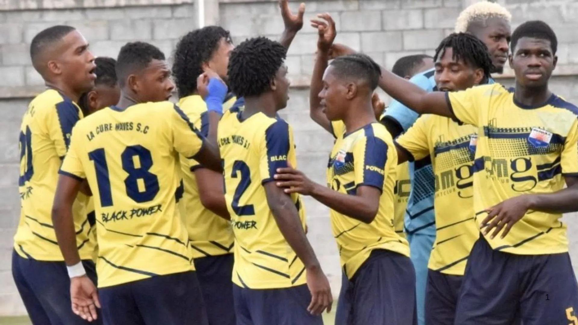 La Cure Waves players.