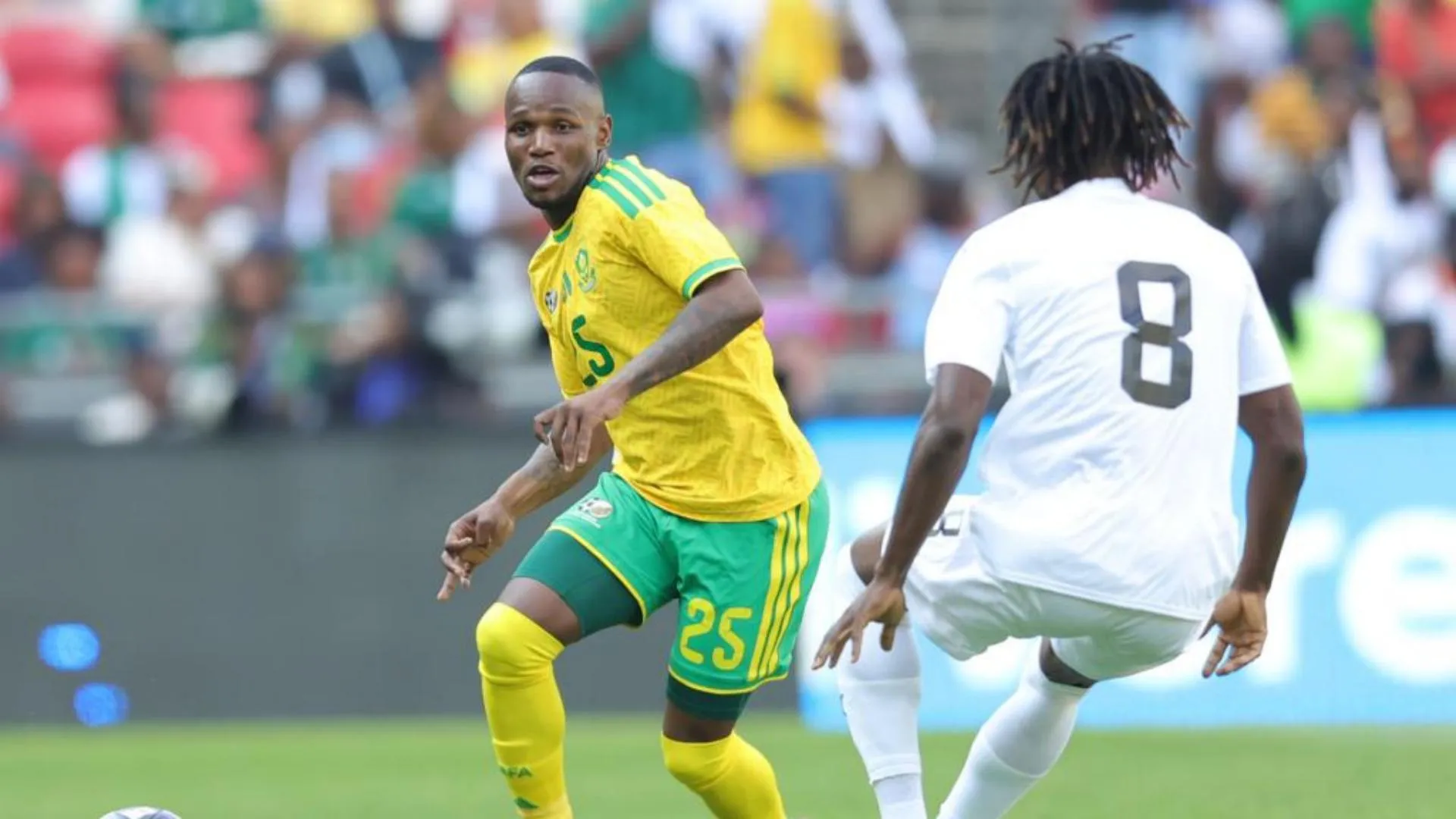 Why Sebelebele & not Matuludi? Mosimane justifies decision to start Pirates star