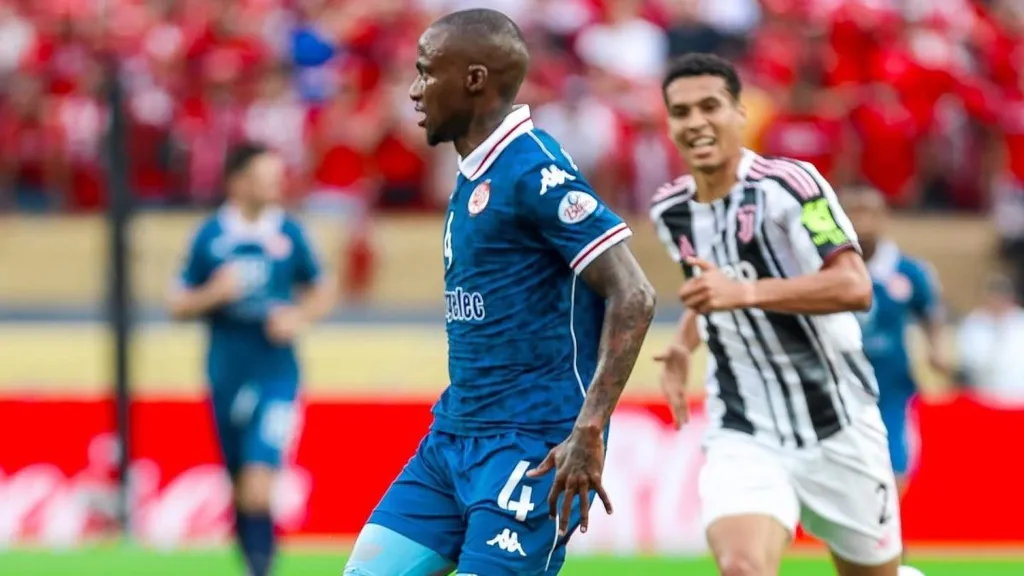 Thembinkosi Lorch Orlando Pirates